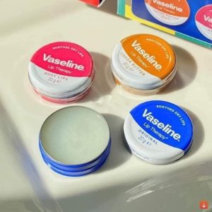 Son Dưỡng Môi Đa Năng Vaseline Lip Therapy Hộp Sắt 20g